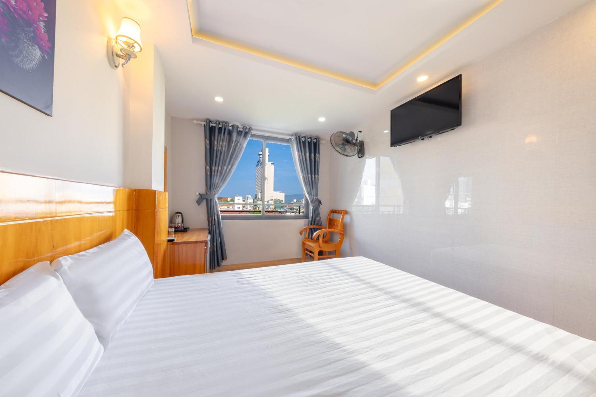 Hang Nga Hotel Nha Trang Exterior photo